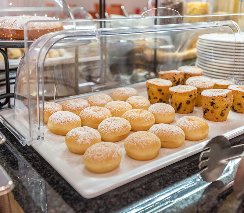 Hotel Alpina - Breakfast and snacks… in Alpina style!