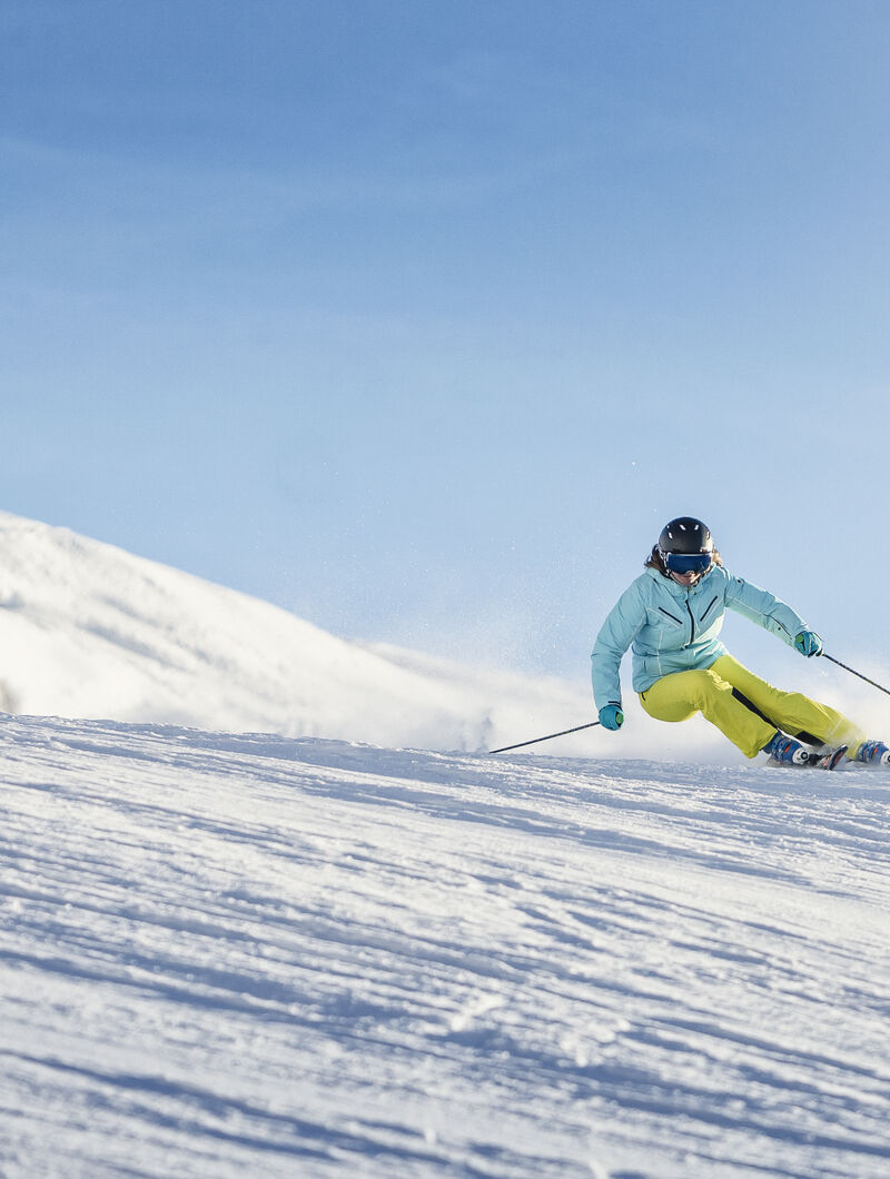 Get to know - Madonna di Campiglio skiing: slopes, lifts and ski pass