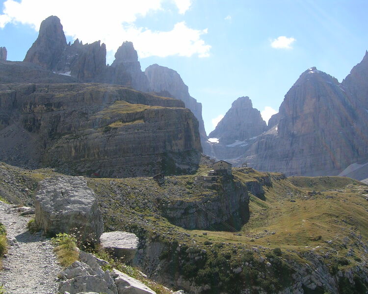 Vivi - Il giro dei rifugi del Brenta da Madonna di Campiglio