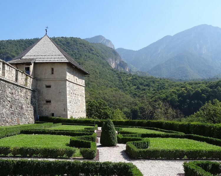 Tutto il fascino di Castel Thun in Val di Non