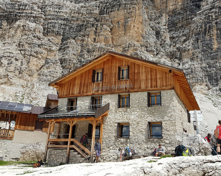 Dormire in rifugio a Madonna di Campiglio: i nostri consigli